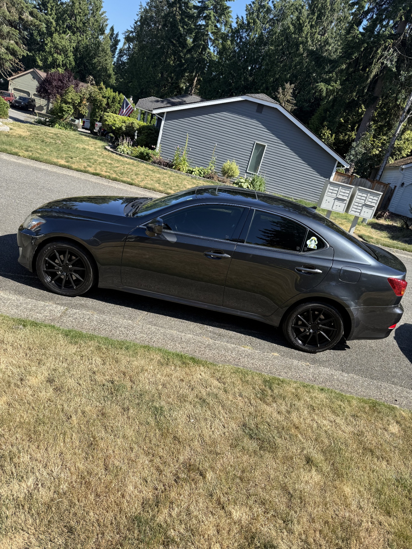 Exterior detail · Sedan